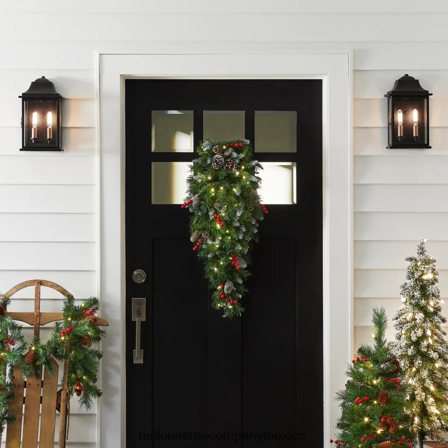 vegetación | mx National Tree Company Lágrima navideña artificial preiluminada, verde, baya esmerilada, luces blancas, decorada con piñas, racimos de bayas, ramas esmeriladas, colección navideña, 36 p