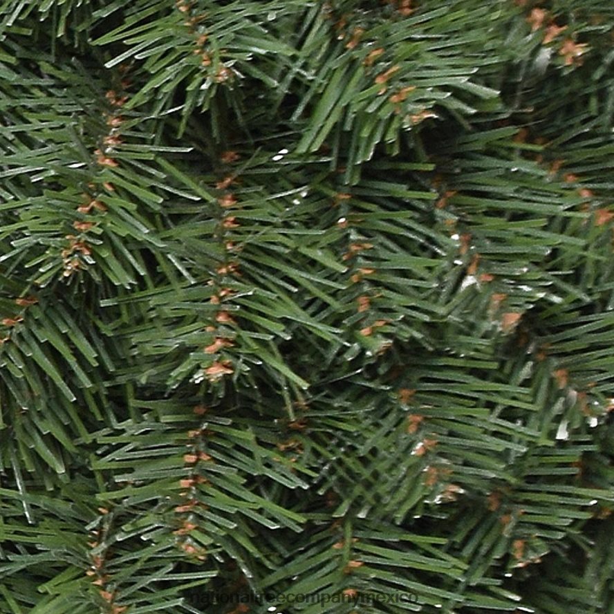 vegetación | mx National Tree Company surtido de hojas perennes preiluminadas 8JB84J514